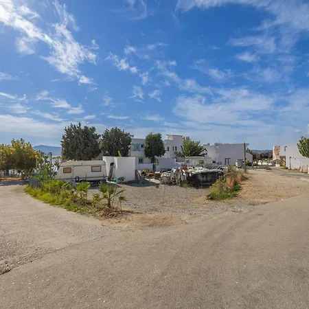 Ξενοδοχείο με διαμερίσματα Memories 4*